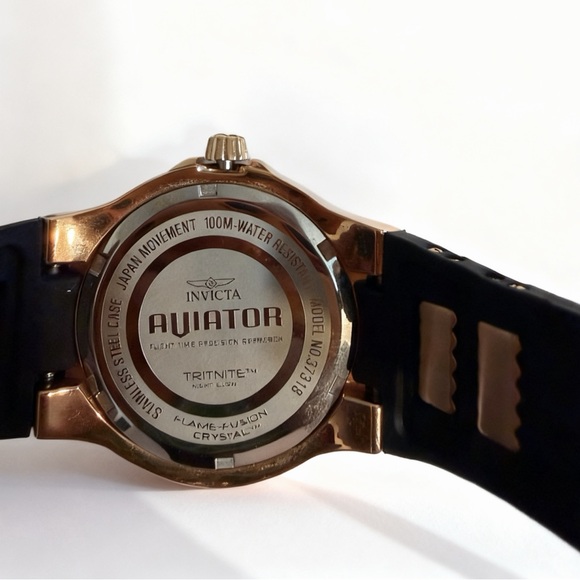 Invicta Aviator Black and Gold Tone Watch - 100M - Picture 8 of 8